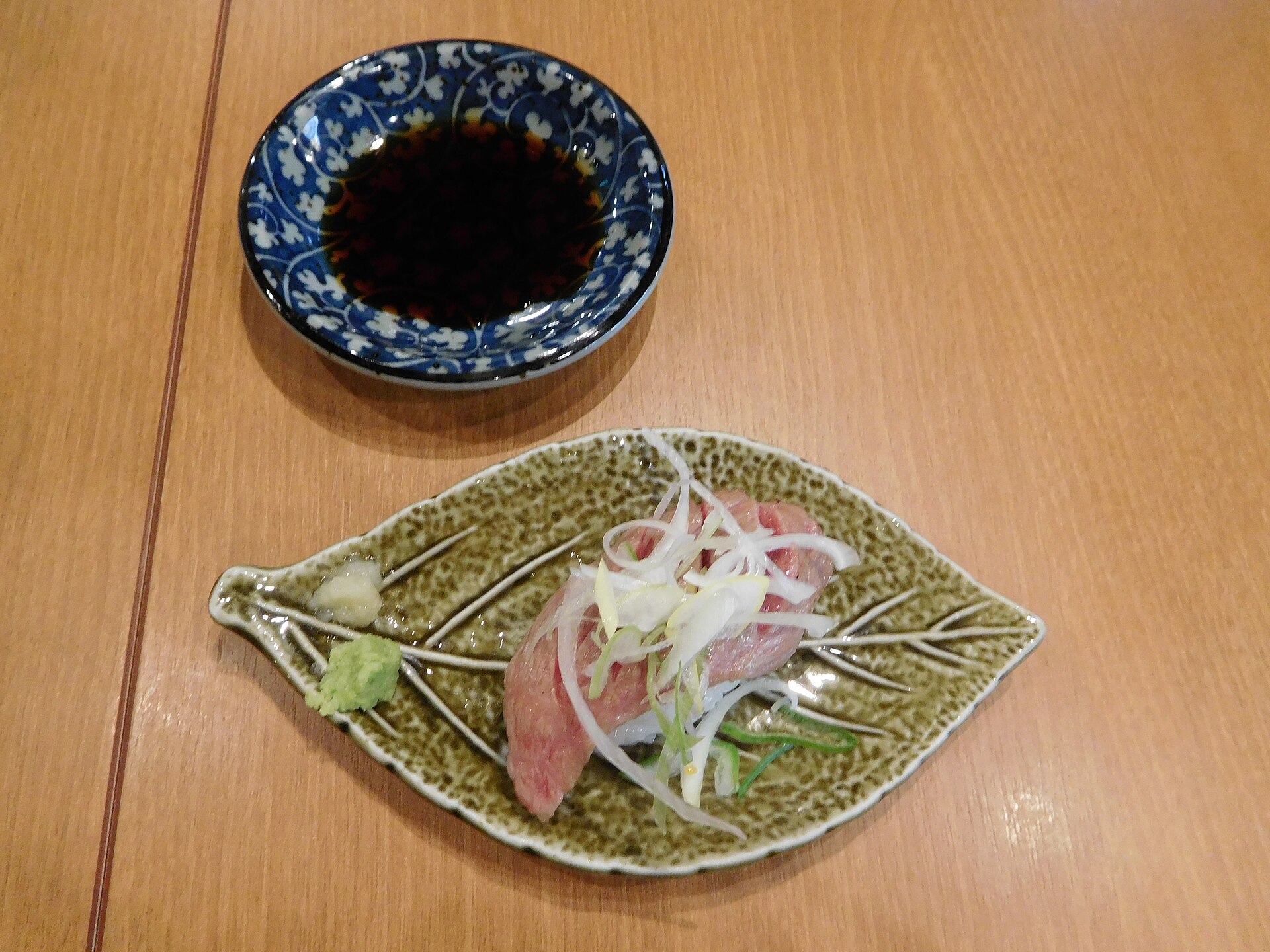 Sushi de bœuf de Hida à Takayama